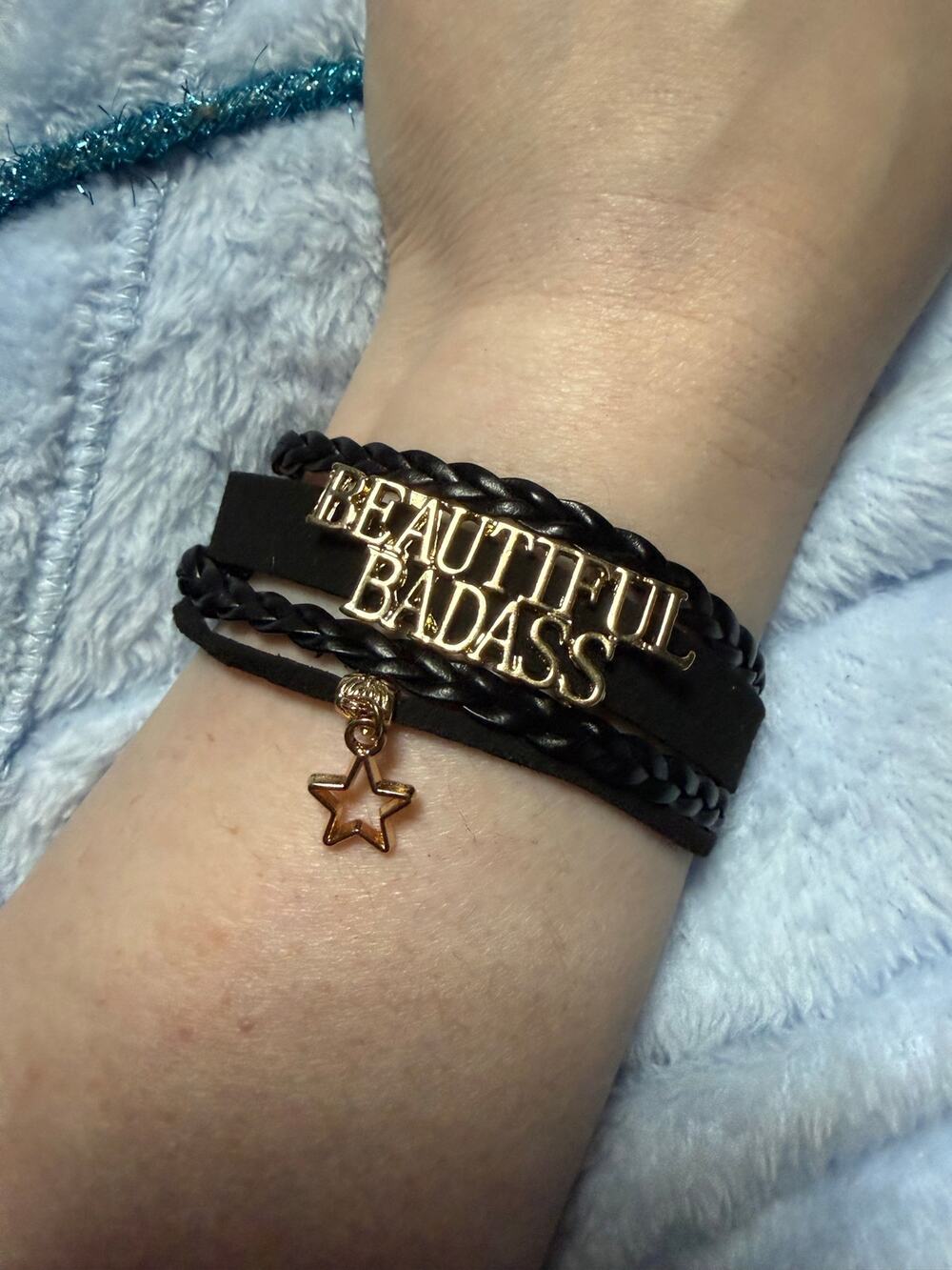 🧚‍♀️Beautiful Badass Black Faux Leather Wrap Bracelet Gold Star Charm